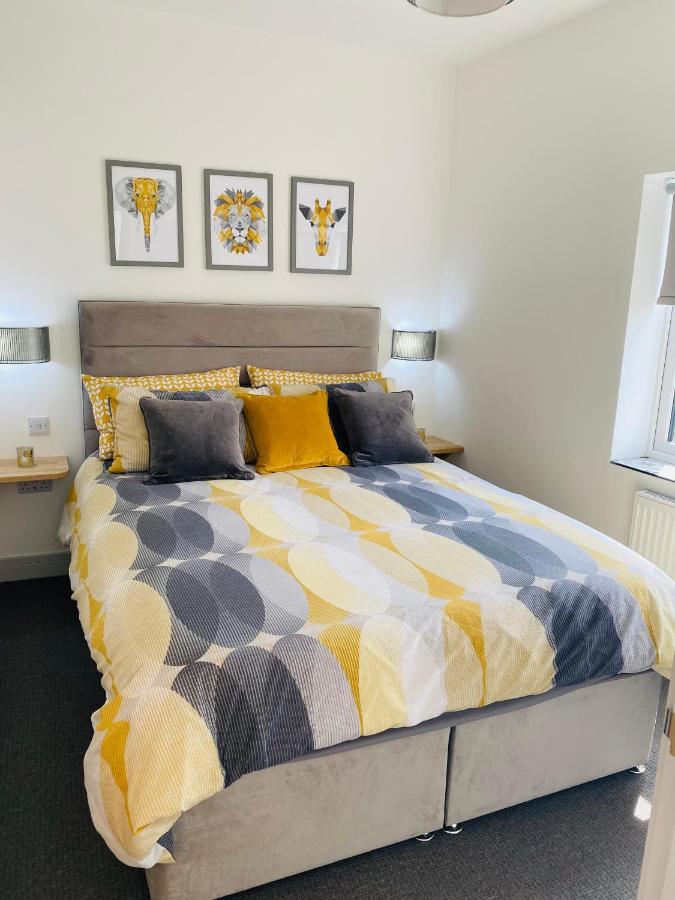 Lees Lookout Holt ,2 Bedroom Luxury Apartment With Private Parking מראה חיצוני תמונה